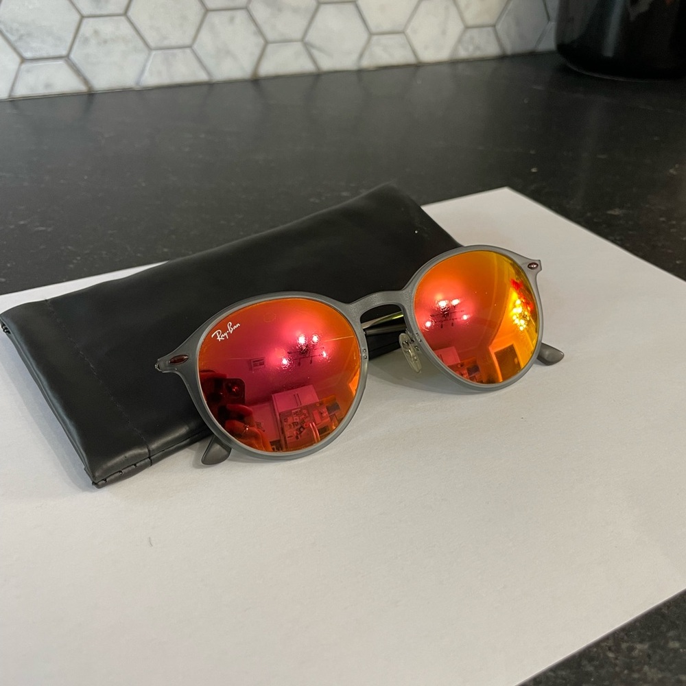 Ray Ban Round light Ray sunglasses